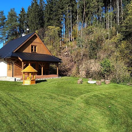 Roubenka U Potoka Villa Velké Karlovice Buitenkant foto